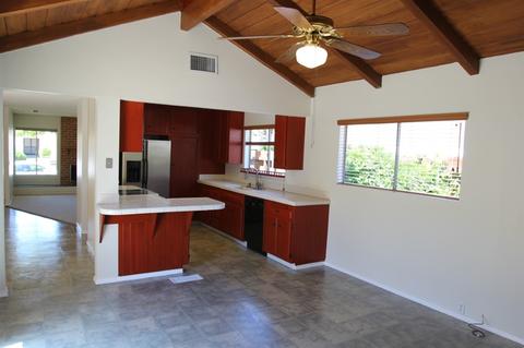 676 Amys Pl, Escondido, CA 92027 photo 12