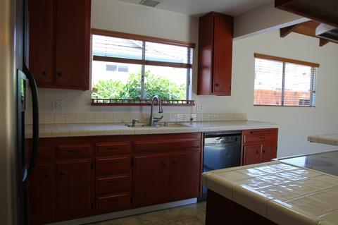 676 Amys Pl, Escondido, CA 92027 photo 8