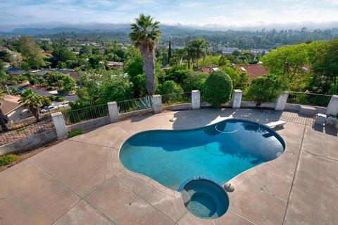 308 Leslie Ln, Escondido, CA 92026 photo 4