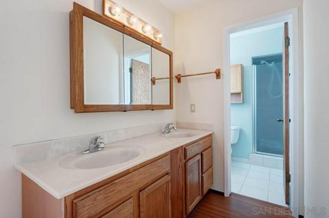 308 Leslie Ln, Escondido, CA 92026 photo 17