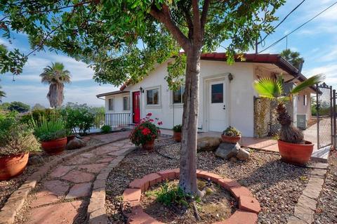 308 Leslie Ln, Escondido, CA 92026 photo 1