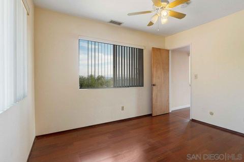 308 Leslie Ln, Escondido, CA 92026 photo 14