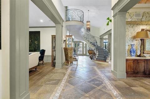 7791 Starlight Dr, La Jolla, CA 92037 photo 9