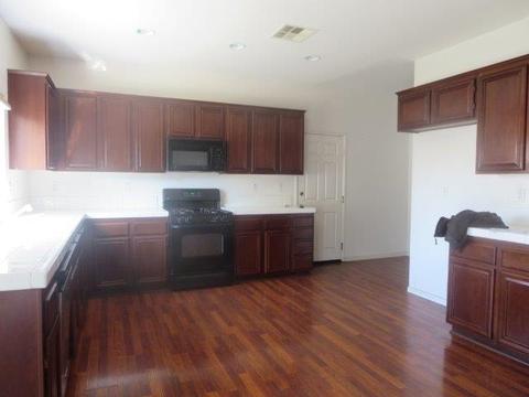 4228 Old Grove Rd, Oceanside, CA 92057 photo 2