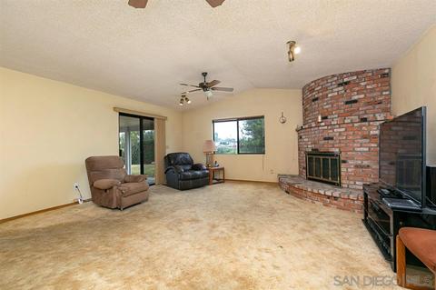 826 David Dr, Chula Vista, CA 91910 photo 10