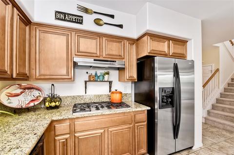 3446 Ravine Dr, Carlsbad, CA 92010 photo 5