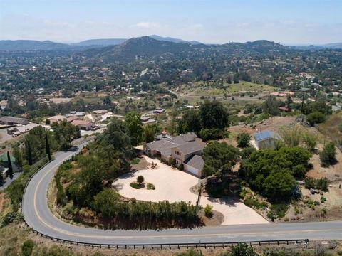 14694 High Valley Rd, Poway, CA 92064 photo 2