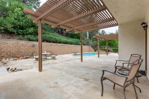 8850 Burkshire Pl, Lakeside, CA 92040 photo 6