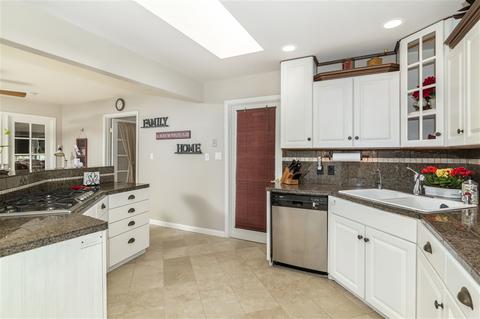 5023 5th St, Fallbrook, CA 92028 photo 8