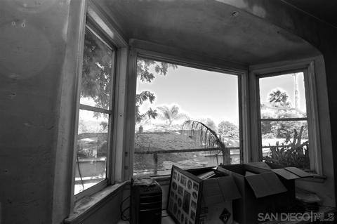 953 W 3rd Ave, Escondido, CA 92025 photo 3