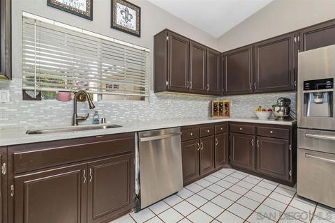 4477 Arbor Cove Cir, Oceanside, CA 92058 photo 13