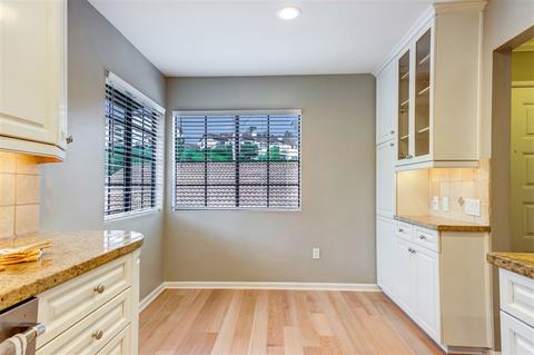 2826 Winthrop Ave, Carlsbad, CA 92010 photo 9