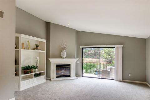 2826 Winthrop Ave, Carlsbad, CA 92010 photo 4