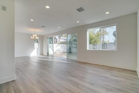 1121 Laurel Cove Ln, Encinitas, CA 92024 photo 4