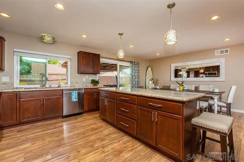 9702 Deer Hollow Ct, Santee, CA 92071 photo 4