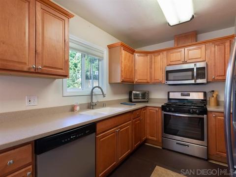 10417 Don Pico Rd, Spring Valley, CA 91978 photo 8