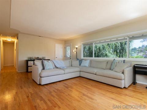 10417 Don Pico Rd, Spring Valley, CA 91978 photo 4