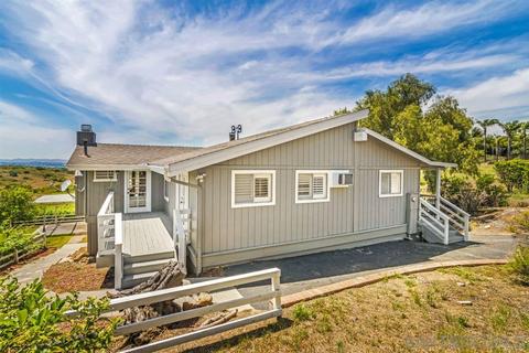 4559 Sleeping Indian Rd, Fallbrook, CA 92028 photo 3