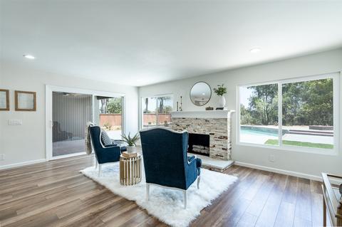 2442 Carriage Cir, Oceanside, CA 92056 photo 7
