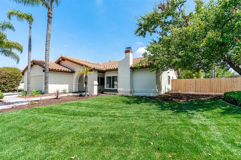 2442 Carriage Cir, Oceanside, CA 92056 photo 3