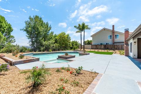 2442 Carriage Cir, Oceanside, CA 92056 photo 23