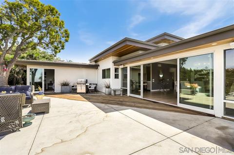 1562 Copa De Oro Dr, La Jolla, CA 92037 photo 24