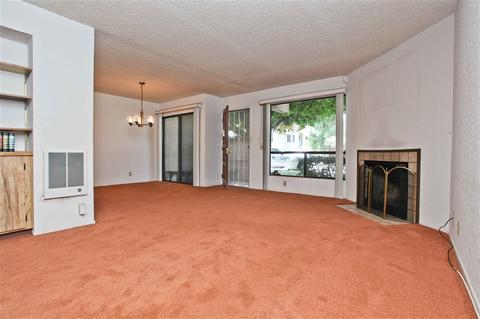 671 Copper Dr, Vista, CA 92083 photo 8