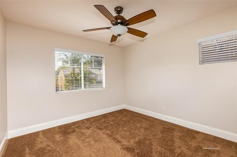7742 Corte Marin, Carlsbad, CA 92009 photo 16