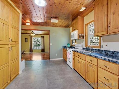 1318 Sunshine Trl, Julian, CA 92036 photo 7