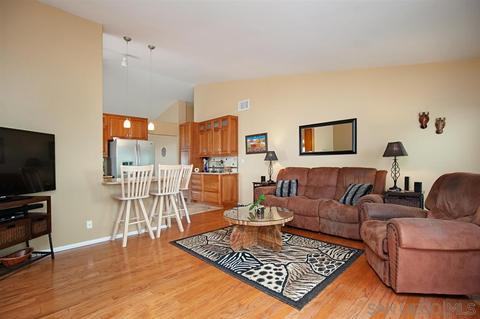 1421 Calle Marbella, Oceanside, CA 92056 photo 12