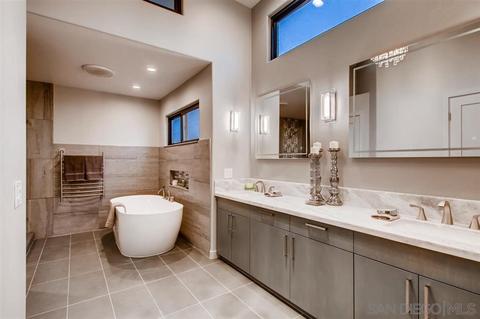 346 N Sierra Ave, Solana Beach, CA 92075 photo 12