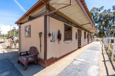 801 Steffy, Ramona, CA 92065 photo 2