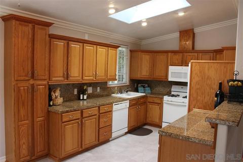7660 Troy Ter, La Mesa, CA 91942 photo 5
