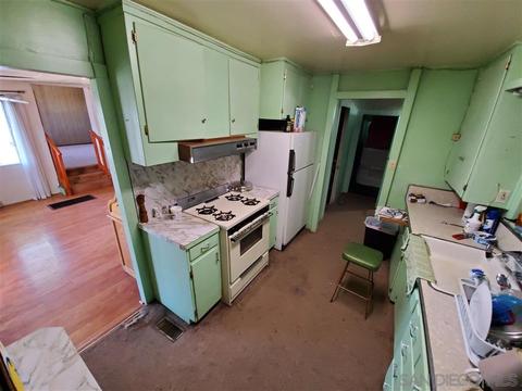 4449 Maple Ave, La Mesa, CA 91941 photo 10
