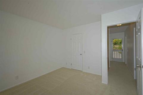 689 Ascot Dr, Vista, CA 92084 photo 12