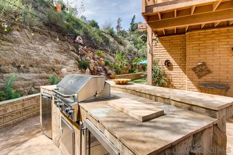 3321 Via Altamira, Fallbrook, CA 92028 photo 7