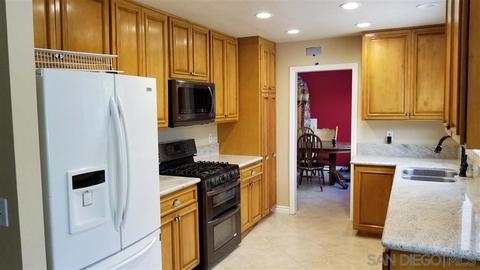25169 Poderio Dr, Ramona, CA 92065 photo 5