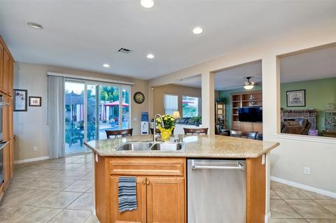 706 Vereda, San Marcos, CA 92069 photo 13