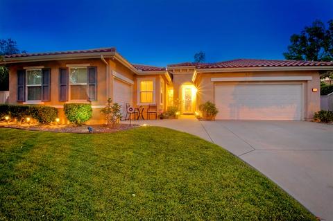 706 Vereda, San Marcos, CA 92069 photo 2