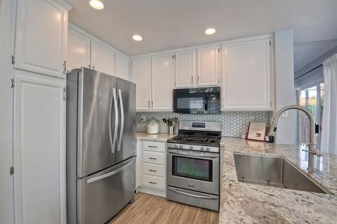 1688 Avenida Guillermo, Oceanside, CA 92056 photo 8