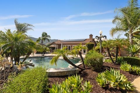26134 Crescendo Dr, Escondido, CA 92026 photo 1