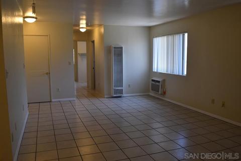 588 Millar Ave, El Cajon, CA 92020 photo 4
