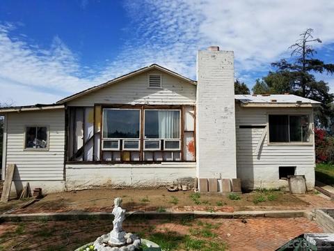 751 Hillside Ter, Vista, CA 92084 photo 5