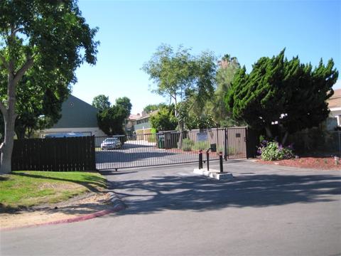 318 Juniper Ave #5, Carlsbad, CA 92008 photo 1