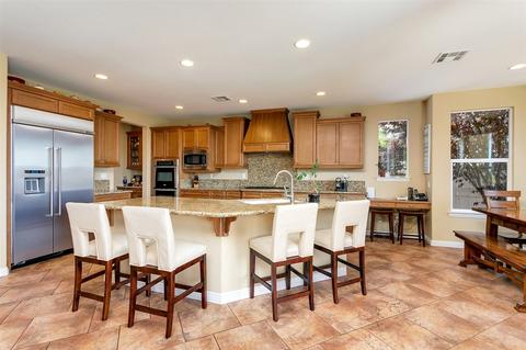 7079 Cordgrass Ct, Carlsbad, CA 92011 photo 3