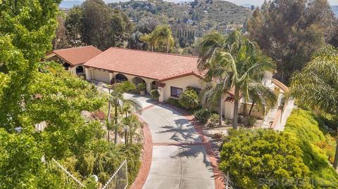 1691 Lotus Ln, El Cajon, CA 92021 photo 5
