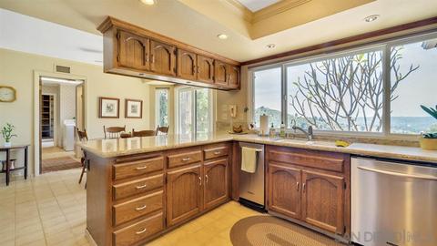 1691 Lotus Ln, El Cajon, CA 92021 photo 12