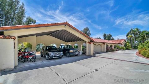 1691 Lotus Ln, El Cajon, CA 92021 photo 6