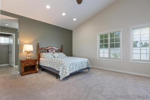 1435 Eagle Gln, Escondido, CA 92029 photo 8