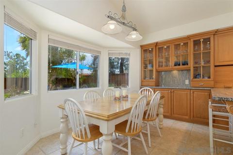12603 Hedgetree Ct, Poway, CA 92064 photo 10